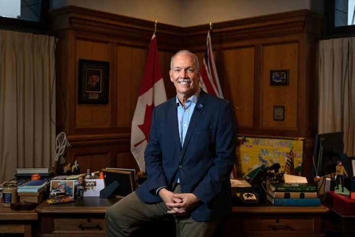 Premier John Horgan meets with media in 2020.